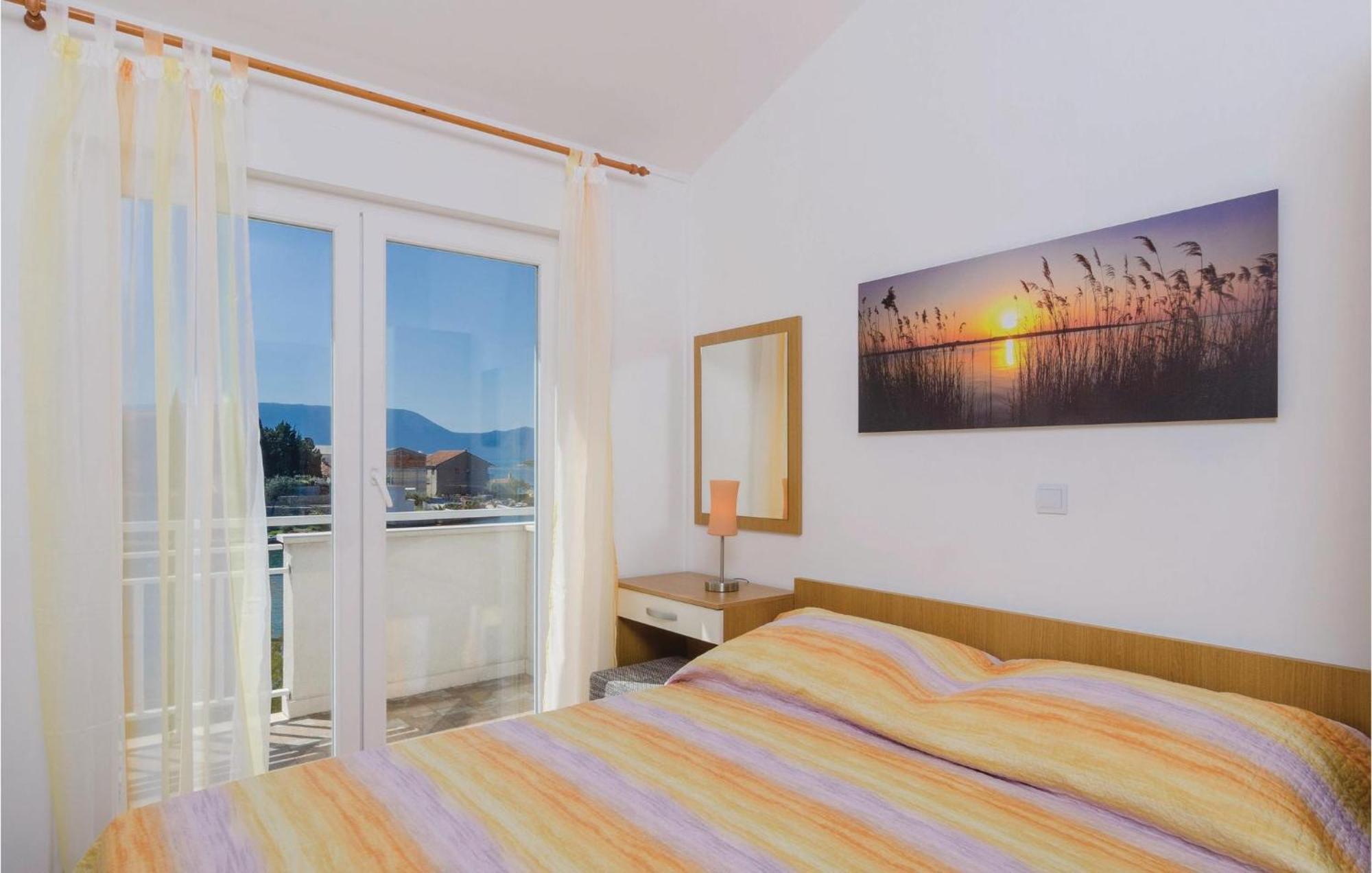Nice Apartment In Blace With Wifi Esterno foto